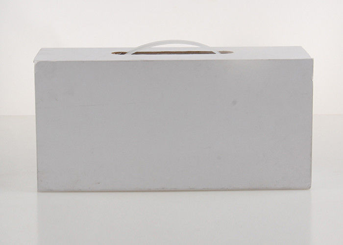Boîte-cadeau faits sur commande de carton d'expédition de couleur d'impression avec la poignée en plastique