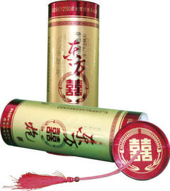Boîtes de papier gravantes en refief de carton de couvercle de bidon d'emballage de tube de vin d'impression